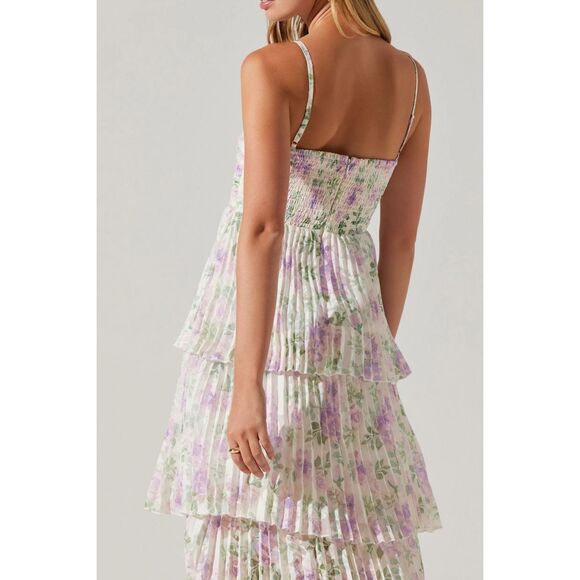 ASTR THE LABEL - EMMI FRONT CUTOUT TIERED DRESS- Purple Floral Mesh size S NWT - Picture 3 of 7